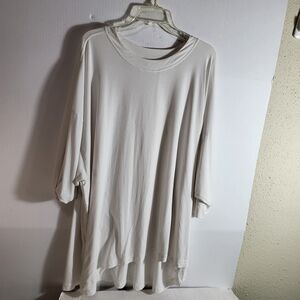 Athleta Cream Relaxed Fit Tee Shirt 4Xl